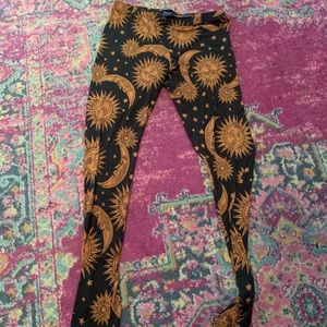 Patterned Leggings